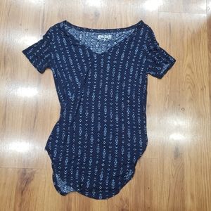 Mudd blue stretchy shirt!